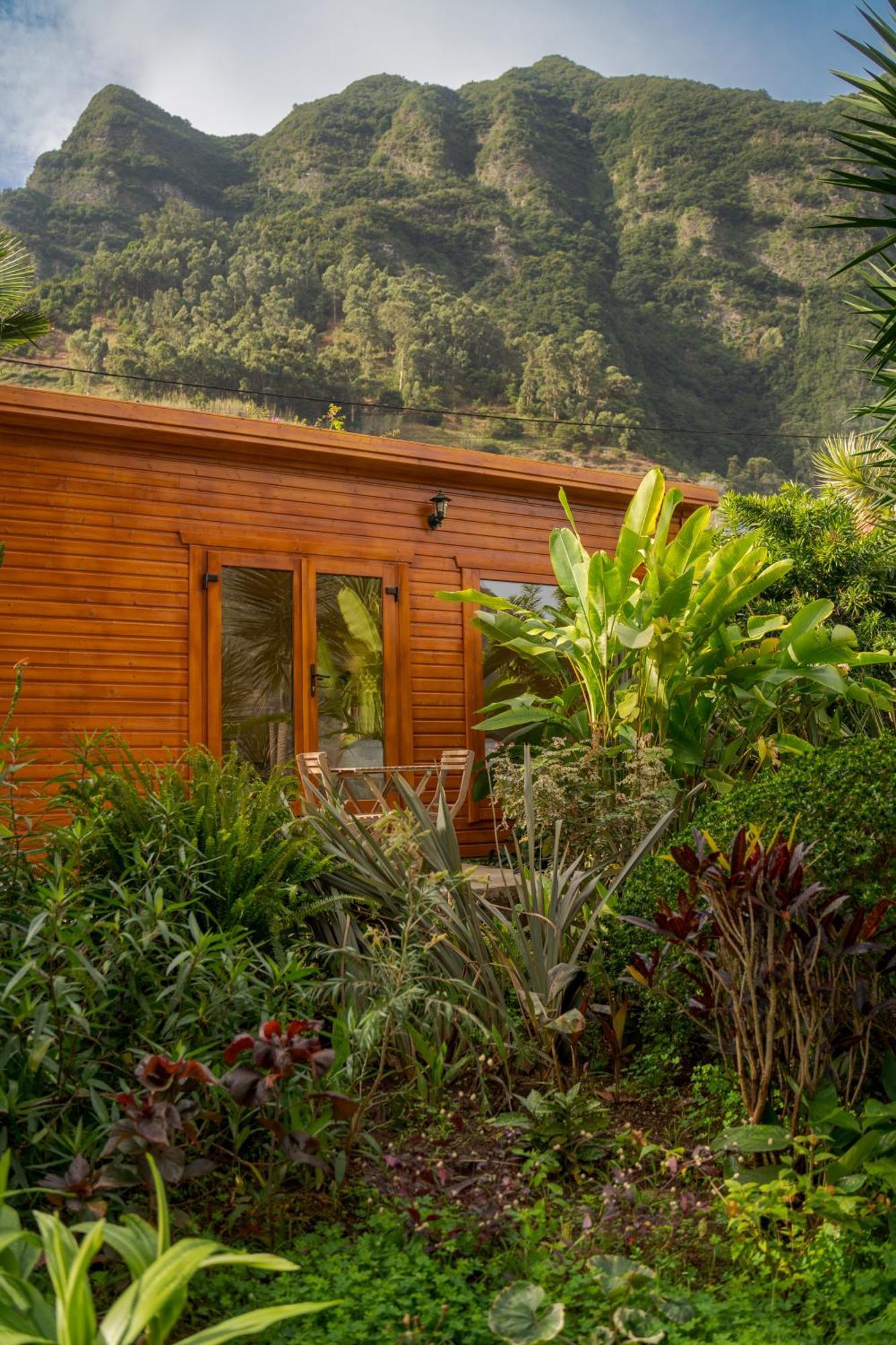 Madeira Surf Lodge São Vicente 外观 照片